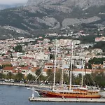 Valentina 3*