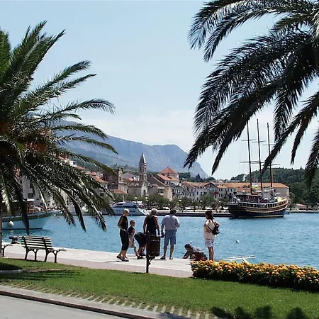 Valentina Gostinjska kuća Makarska