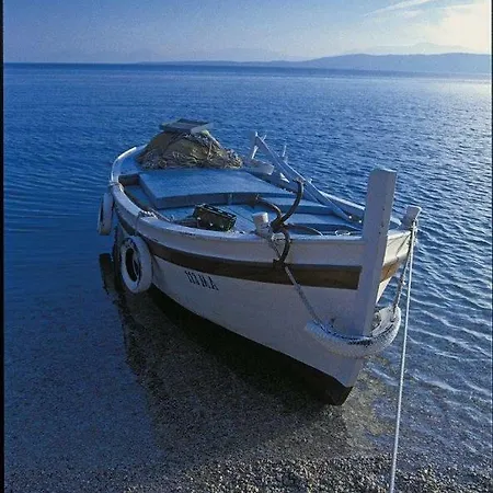 Guest house Valentina 3*