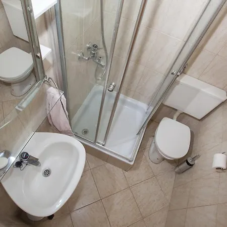 Valentina Pensionat 3*