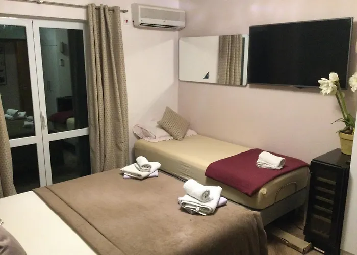 Guest house Valentina 3*